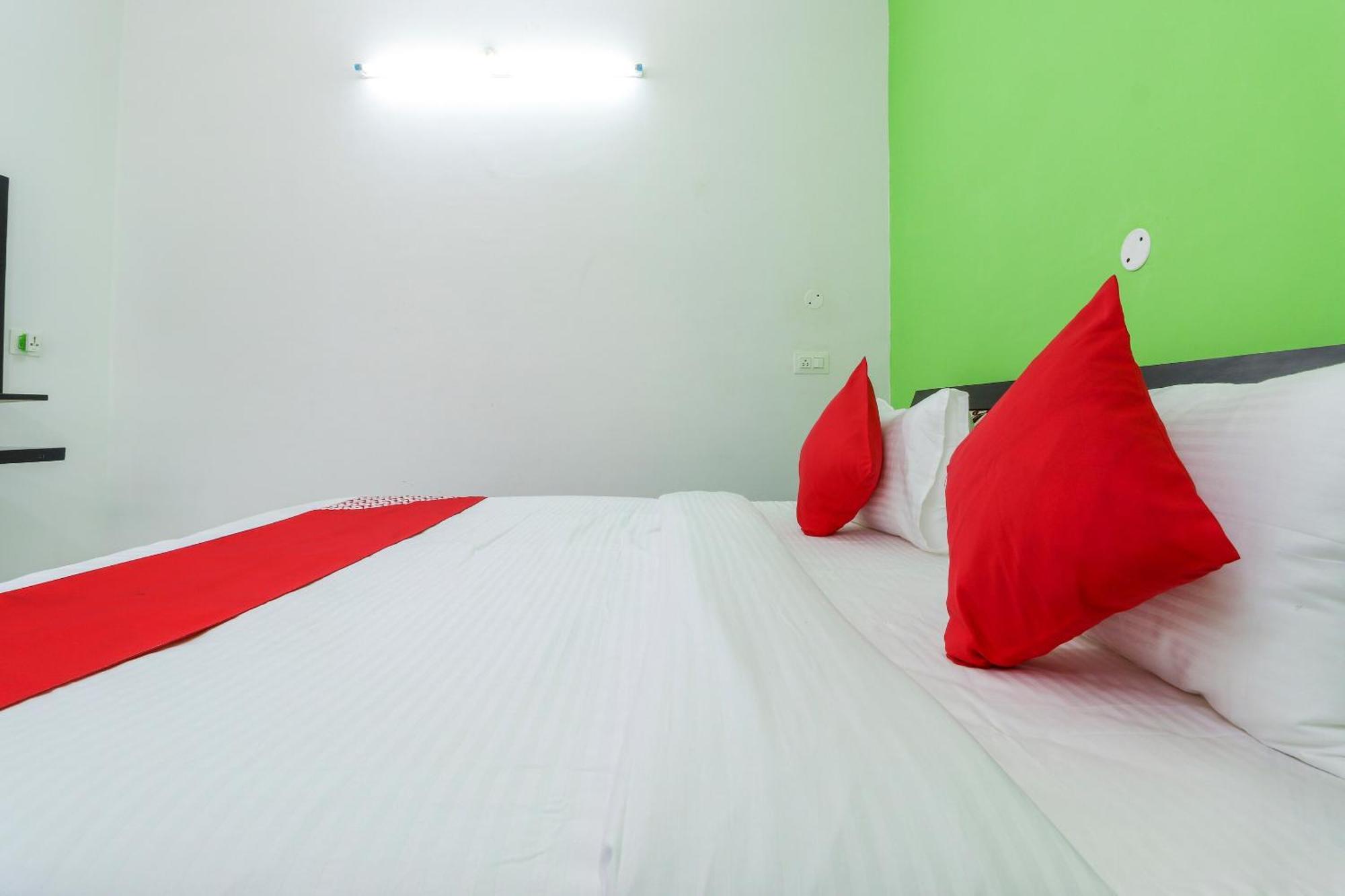 Collection O Vedanta Residency Hotel Lucknow Ngoại thất bức ảnh